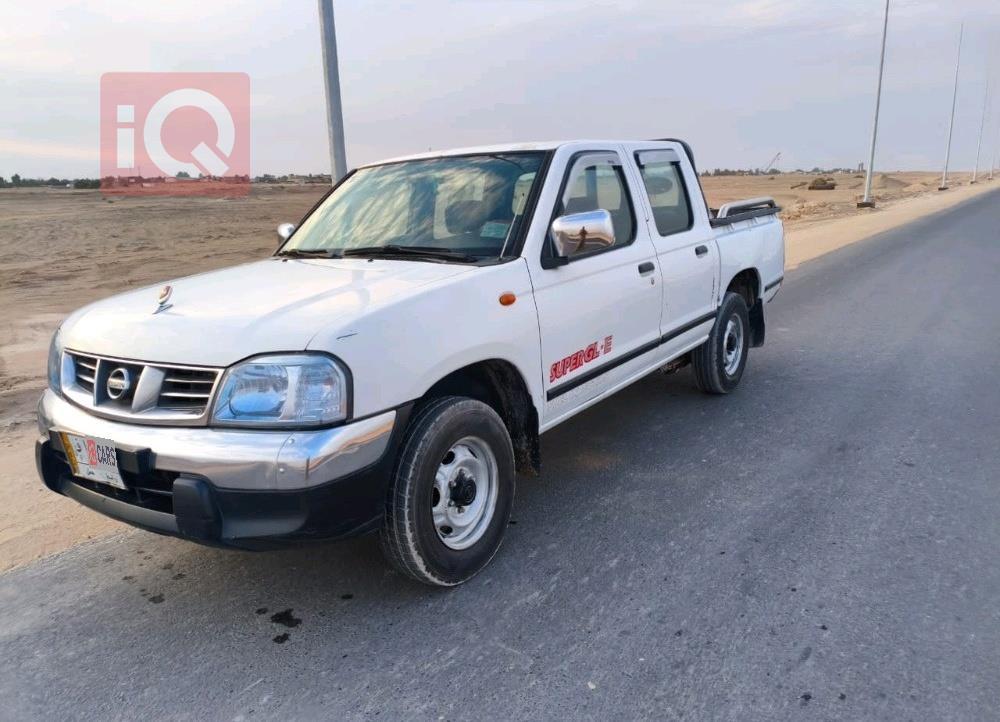 نيسان بيك اب